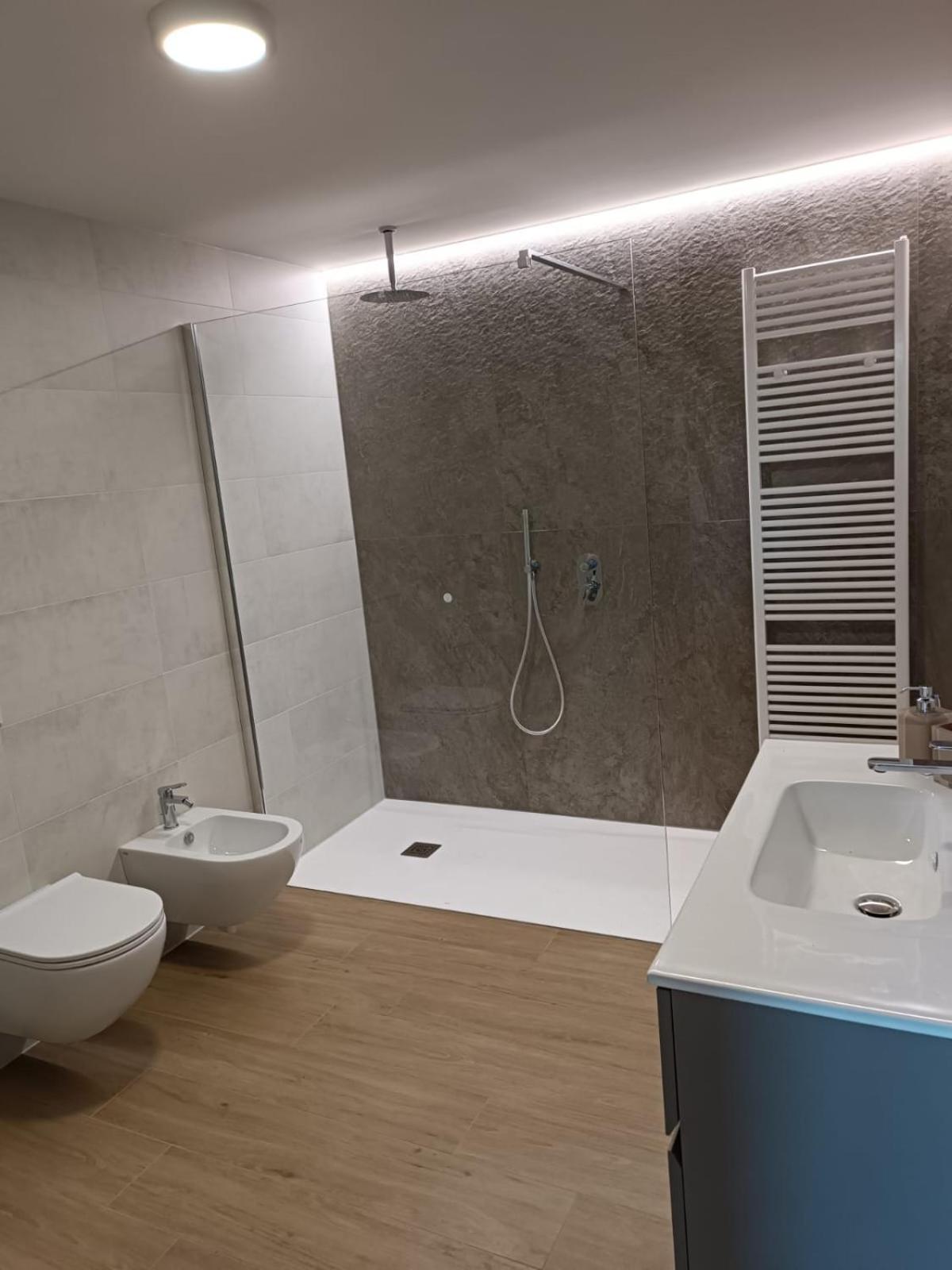 Studio Zu - Lakeside Apartment Riva di Solto Kültér fotó