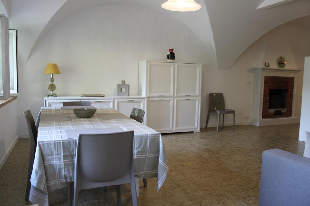 Studio Zu - Lakeside Apartment Riva di Solto Kültér fotó